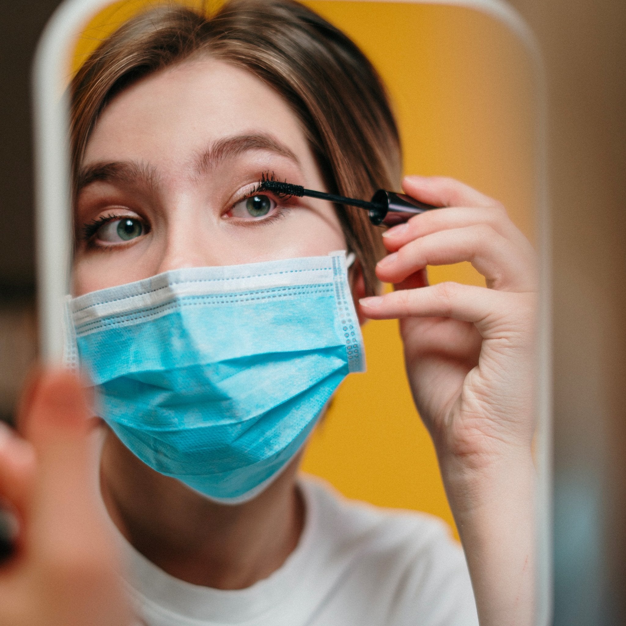 Le masque donne-t-il des boutons ? Comment s'en débarrasser ? - Beautigloo